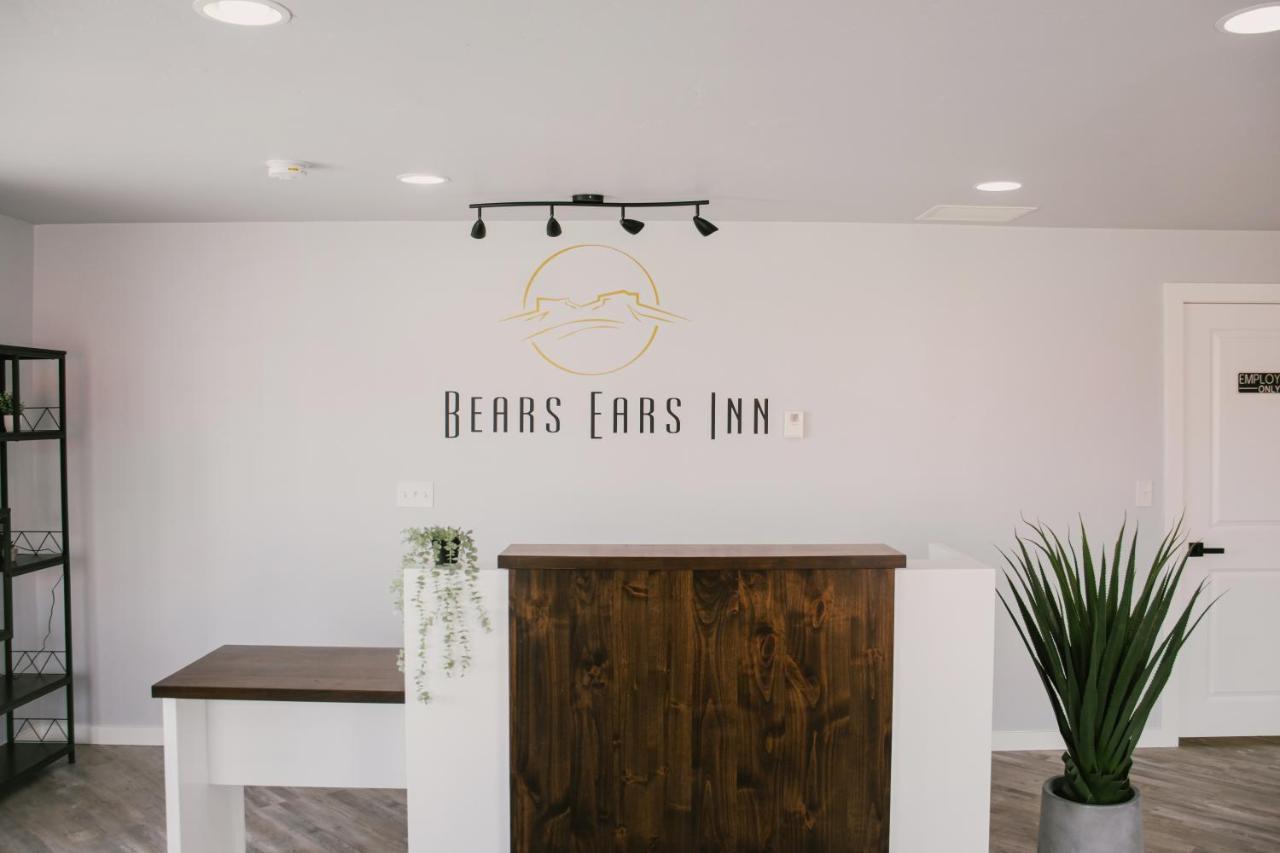 בלאנדינג Bears Ears Inn מראה חיצוני תמונה